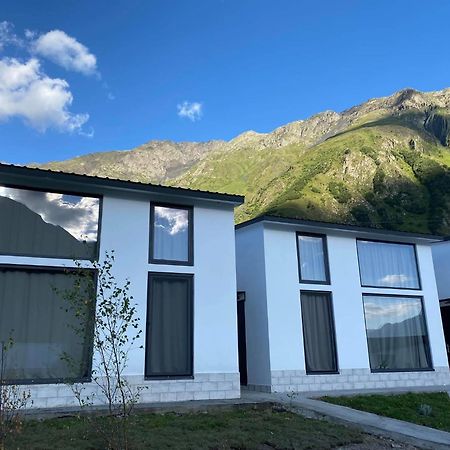 Krebuli Hotel Kazbegi Exterior foto