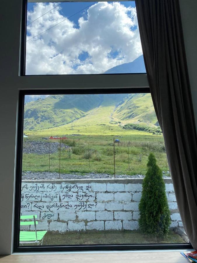 Krebuli Hotel Kazbegi Exterior foto