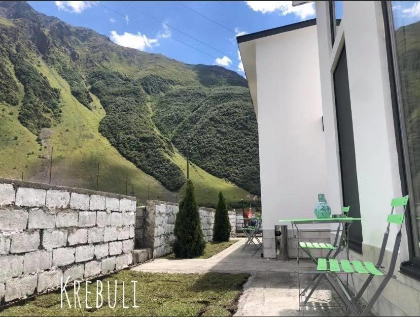 Krebuli Hotel Kazbegi Exterior foto